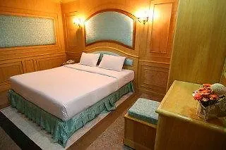 13 Coins Airport Grand Bangkok